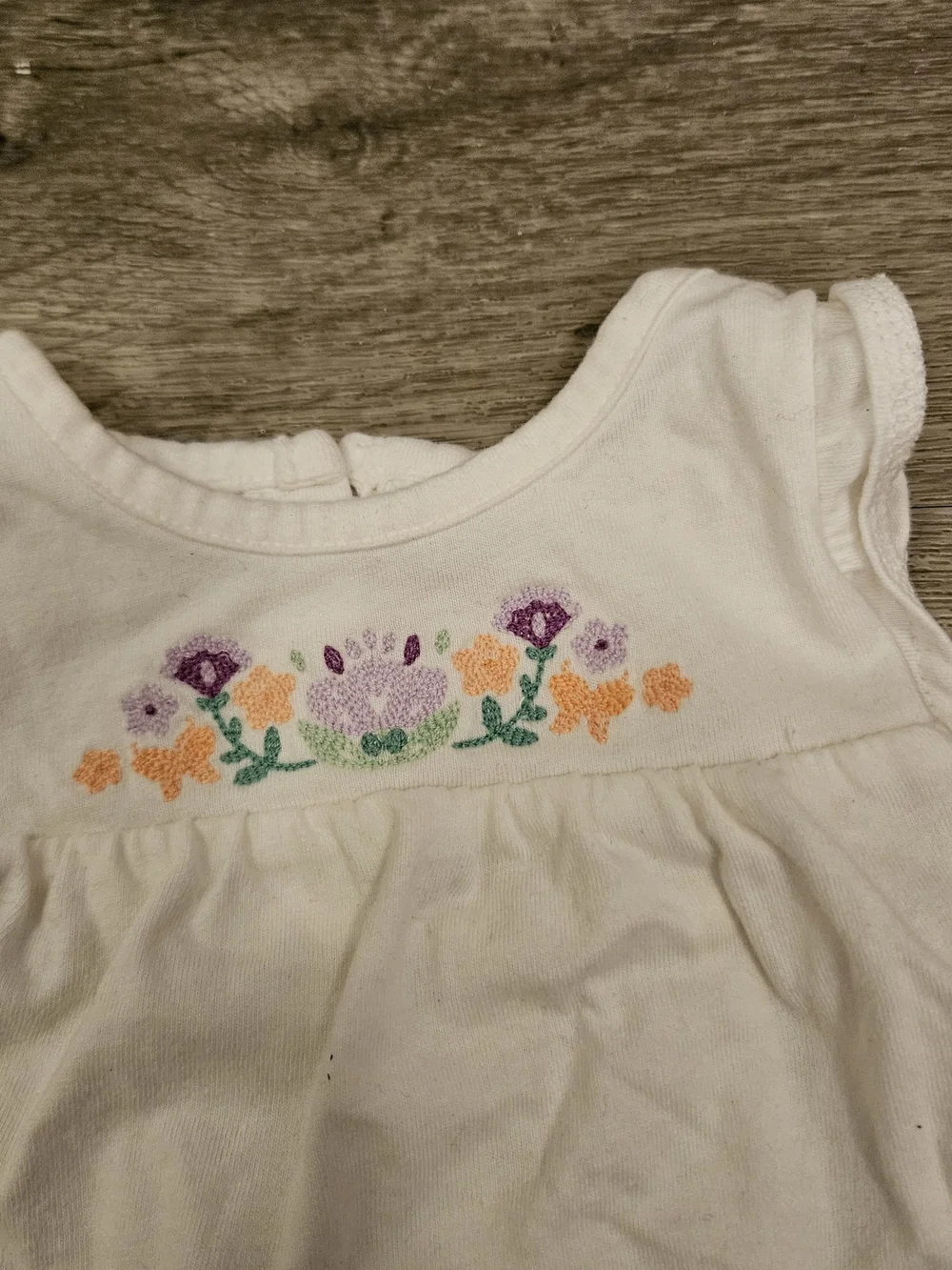 Carter's Baby Girl 6months Shorts And Embroider Floral Top Set